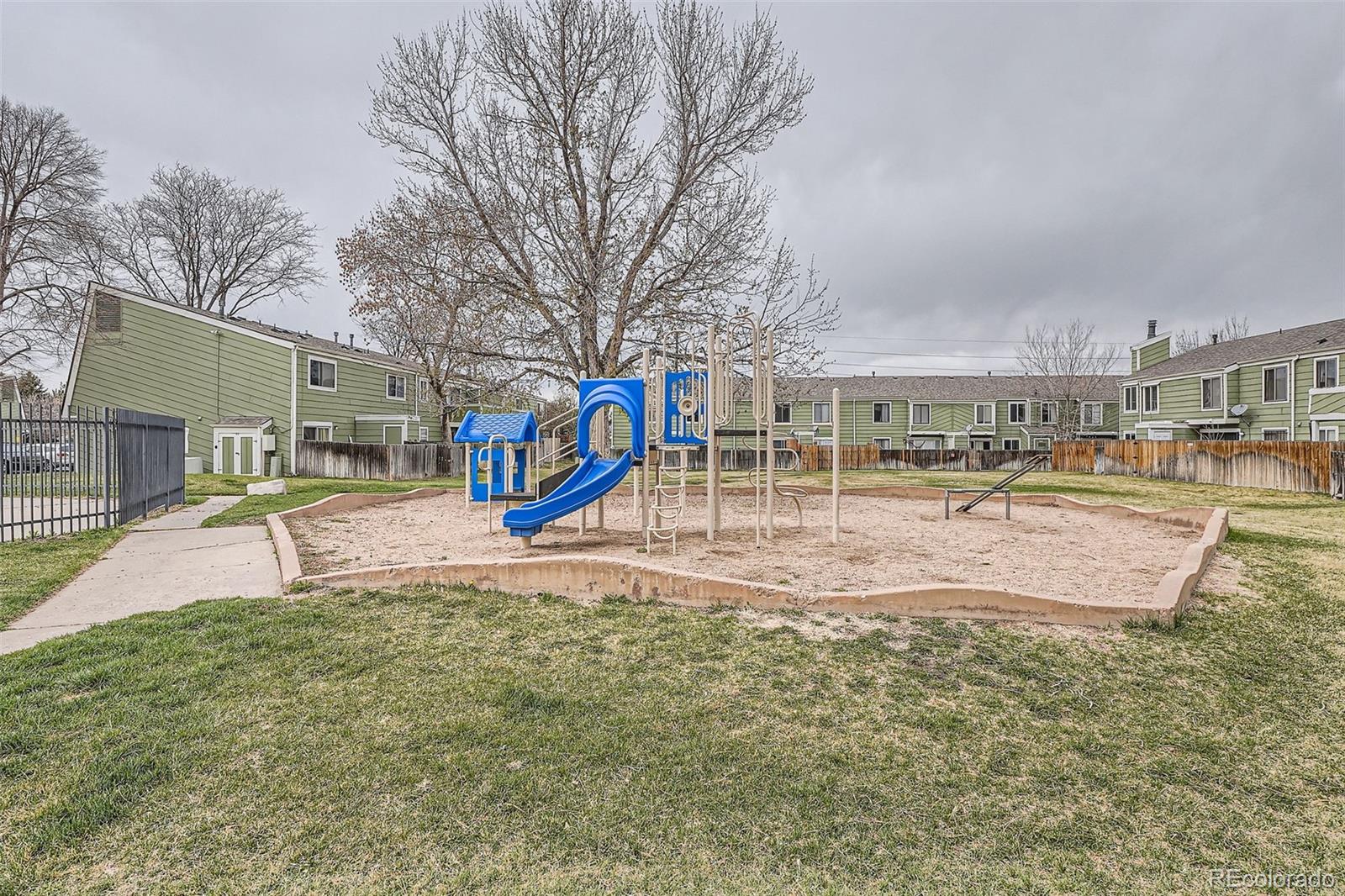 MLS Image #26 for 12148 e kepner place,aurora, Colorado
