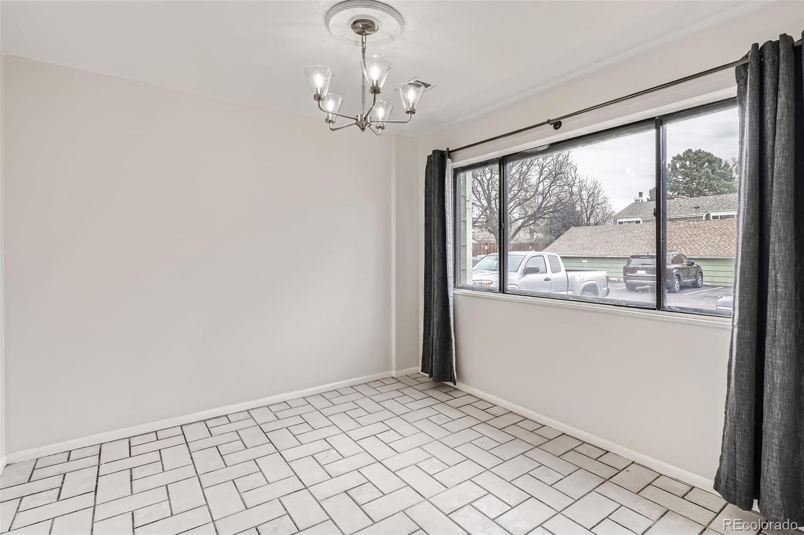 MLS Image #7 for 12148 e kepner place,aurora, Colorado