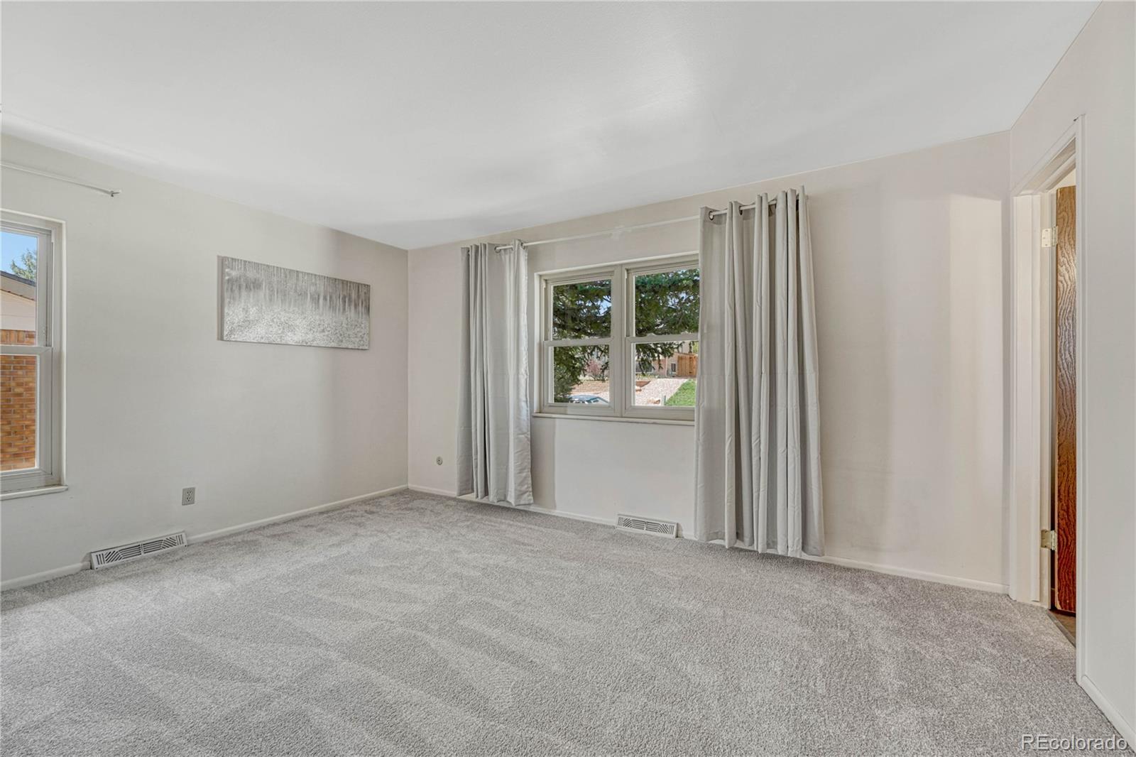 MLS Image #10 for 1812 s beech street,lakewood, Colorado