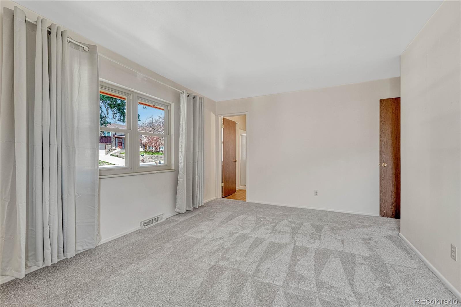 MLS Image #12 for 1812 s beech street,lakewood, Colorado