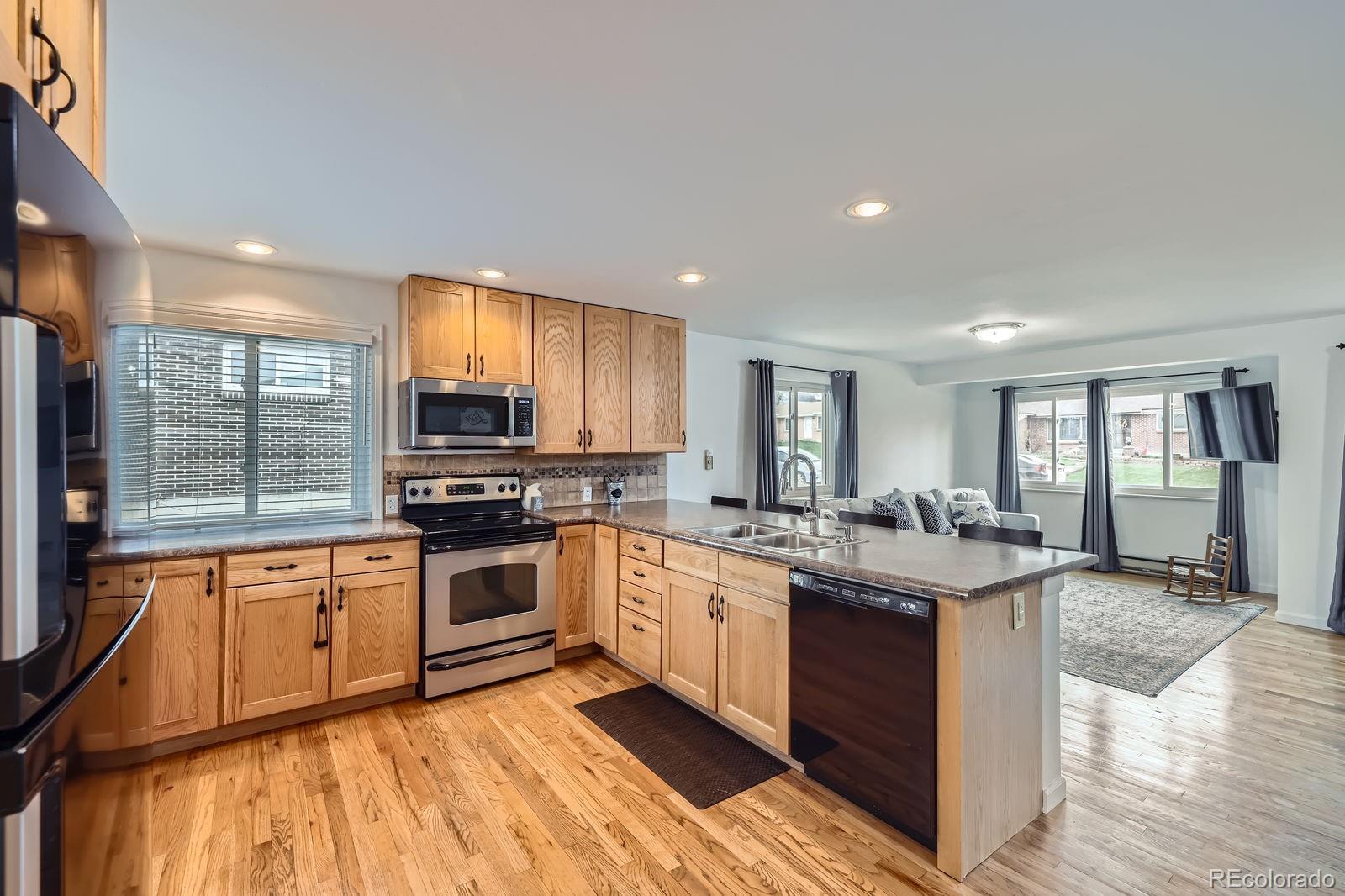 MLS Image #4 for 3150 w stanford avenue,englewood, Colorado