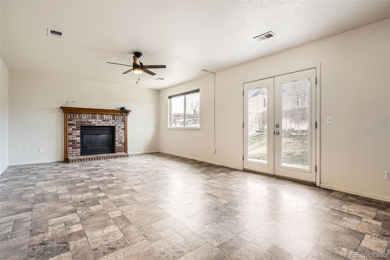 MLS Image #13 for 4032 s lisbon way,aurora, Colorado