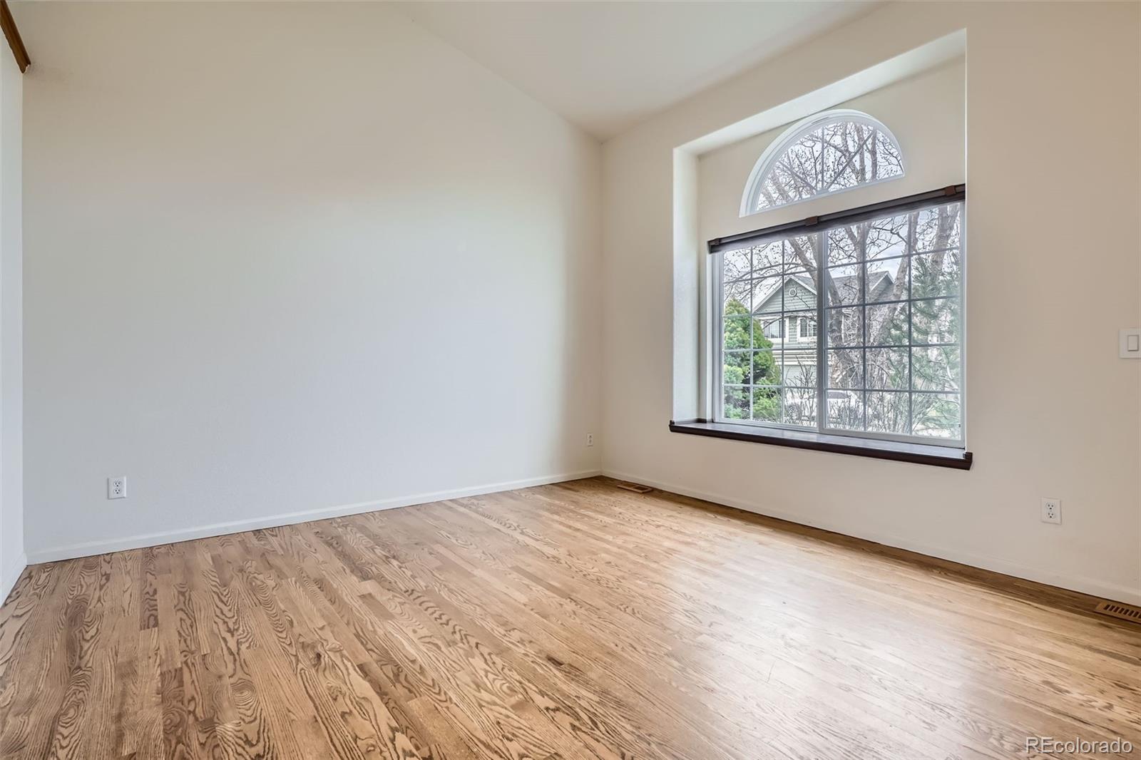 MLS Image #4 for 4032 s lisbon way,aurora, Colorado