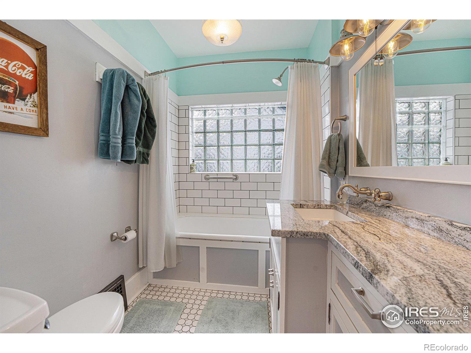 MLS Image #8 for 915 n jefferson avenue,loveland, Colorado