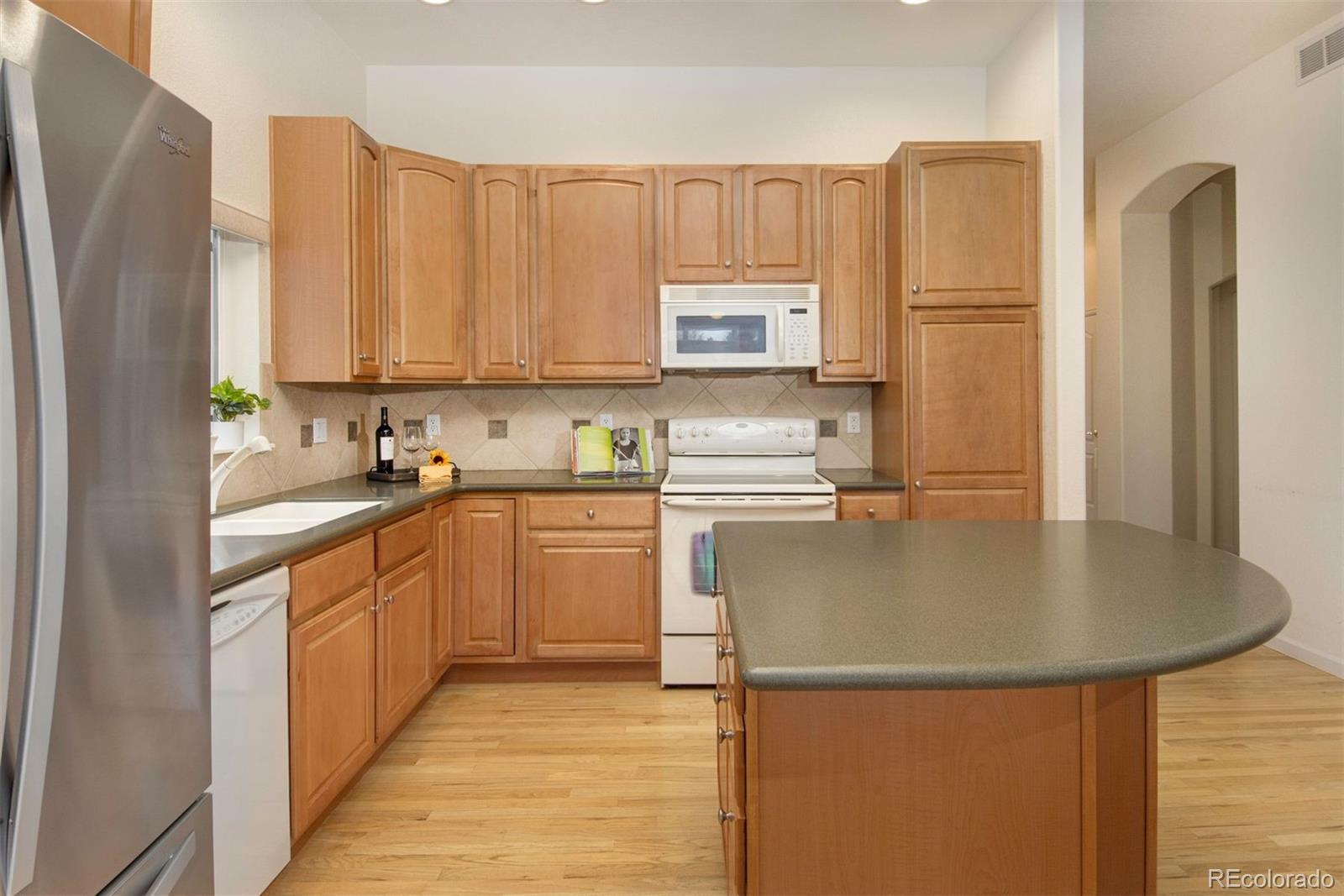CMA Image for 1518  whitehall drive,Longmont, Colorado