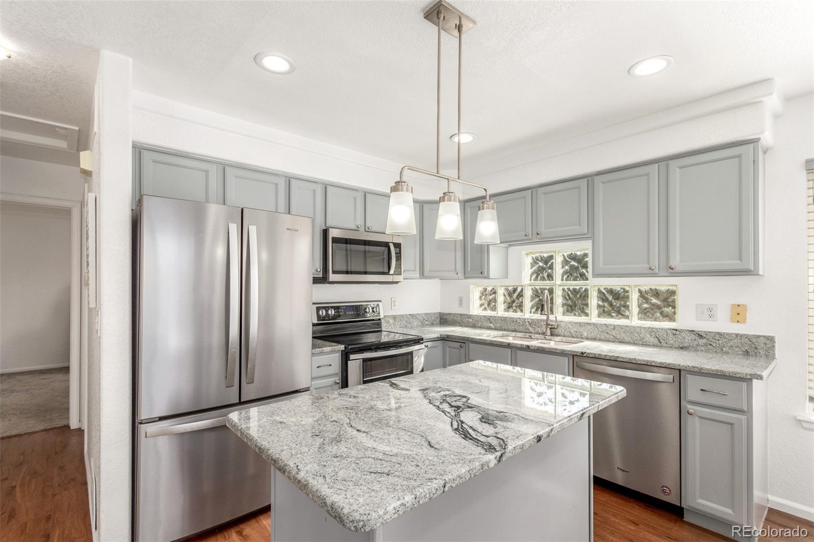 MLS Image #6 for 4602  genoa street,denver, Colorado