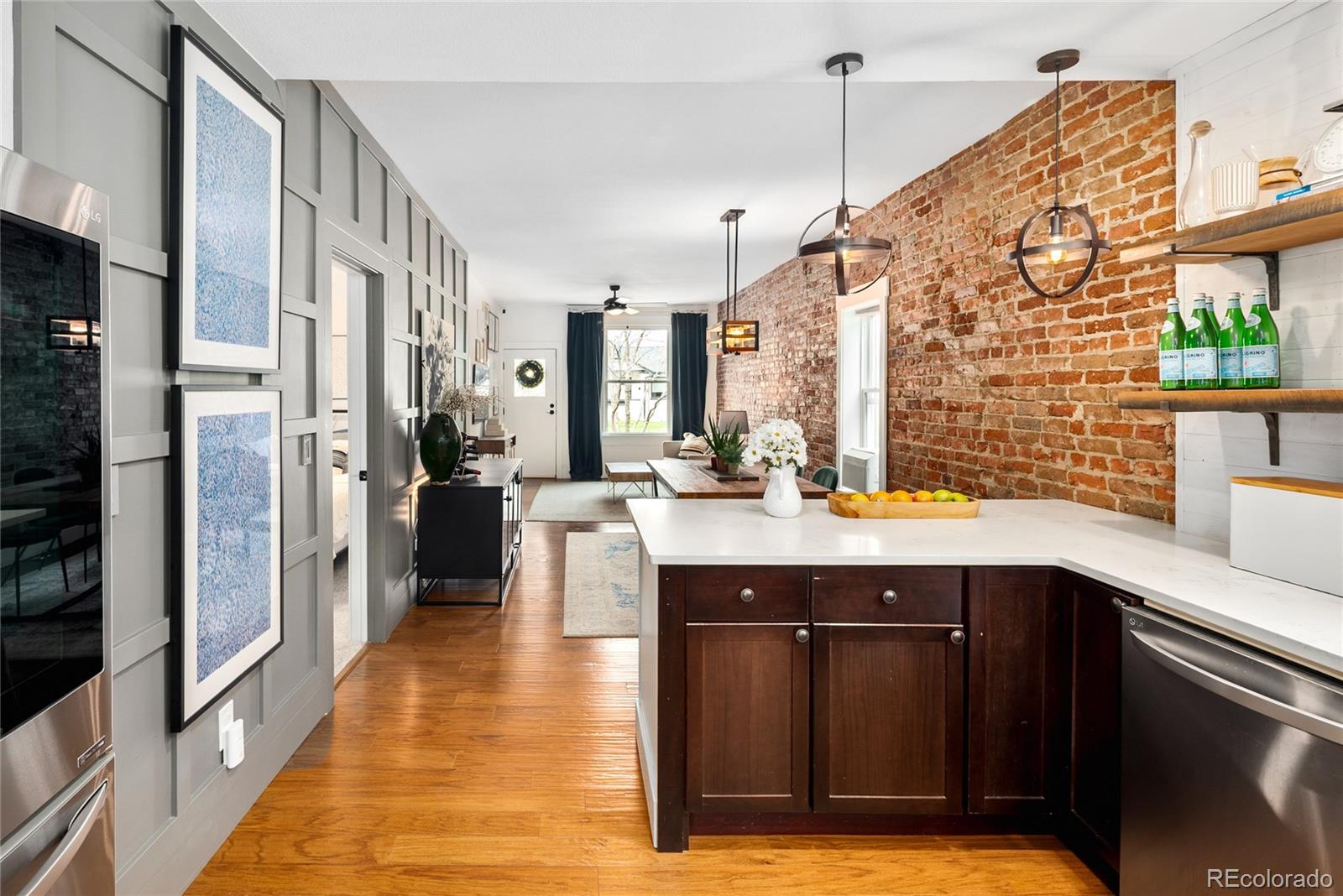 MLS Image #20 for 1452 s logan street,denver, Colorado