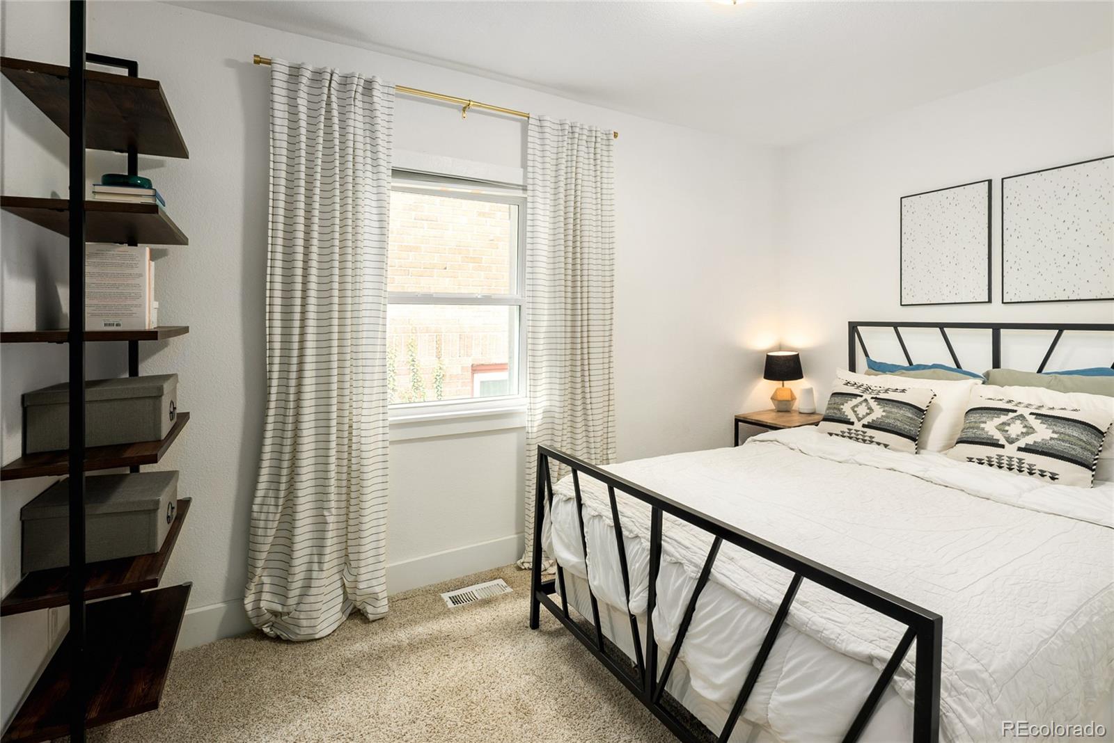 MLS Image #23 for 1452 s logan street,denver, Colorado
