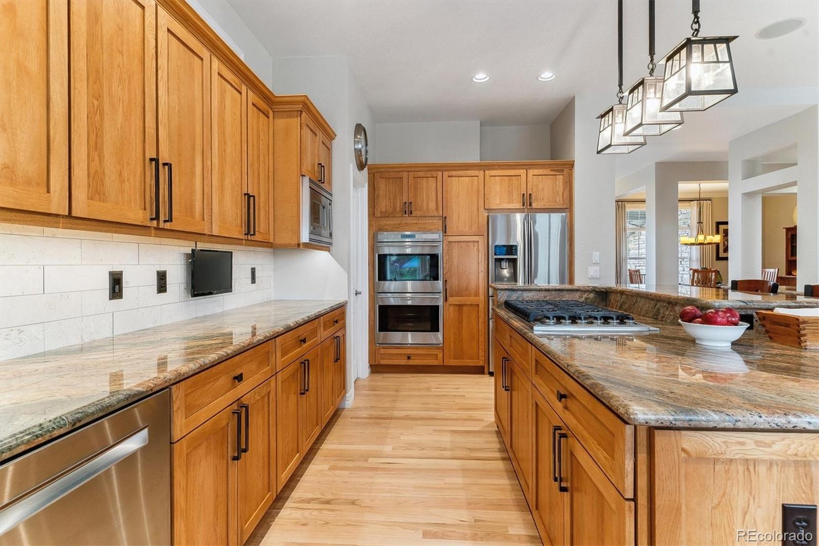 MLS Image #8 for 25165 e plymouth circle,aurora, Colorado