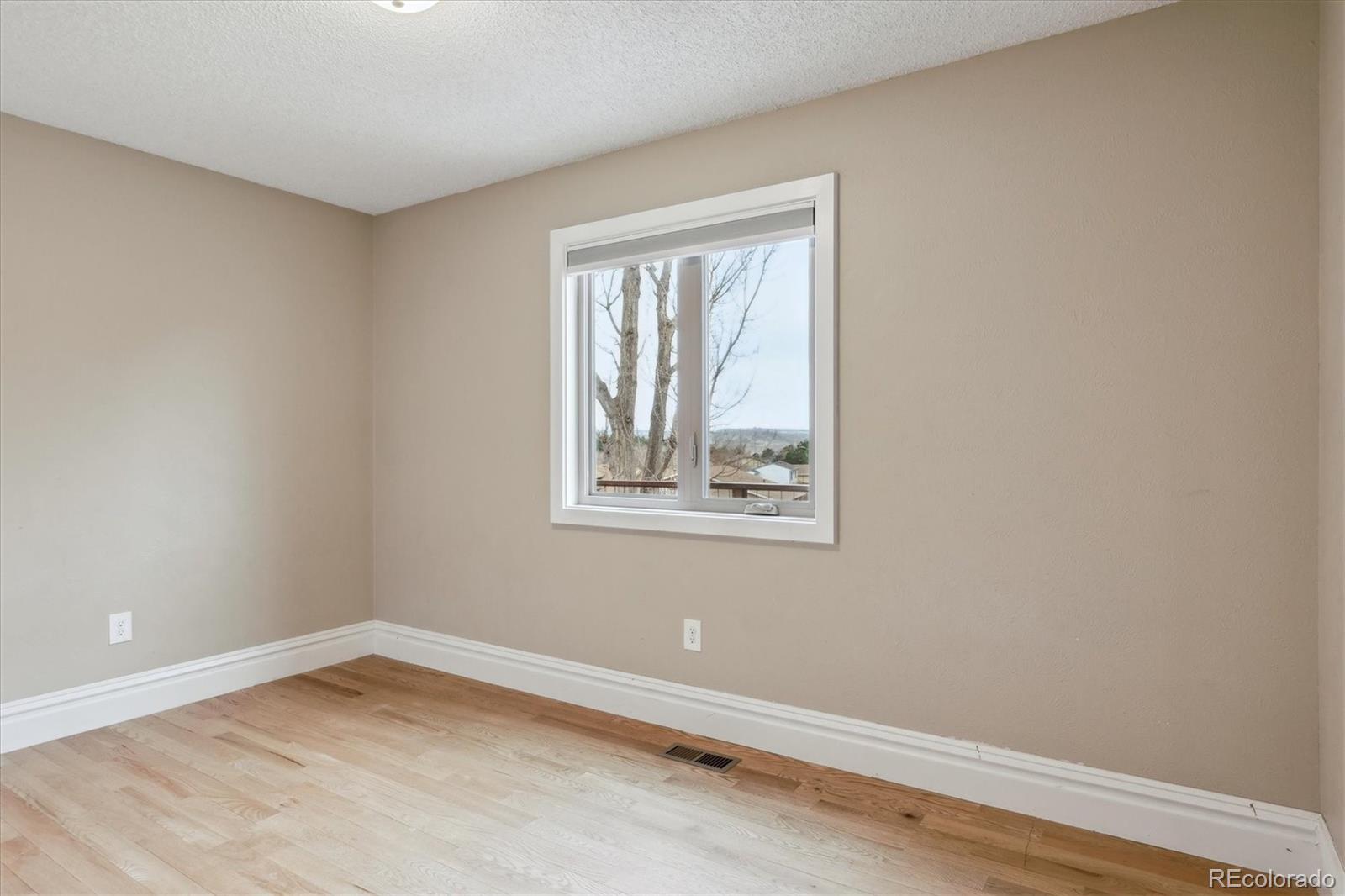 MLS Image #14 for 444 s larkspur drive,castle rock, Colorado