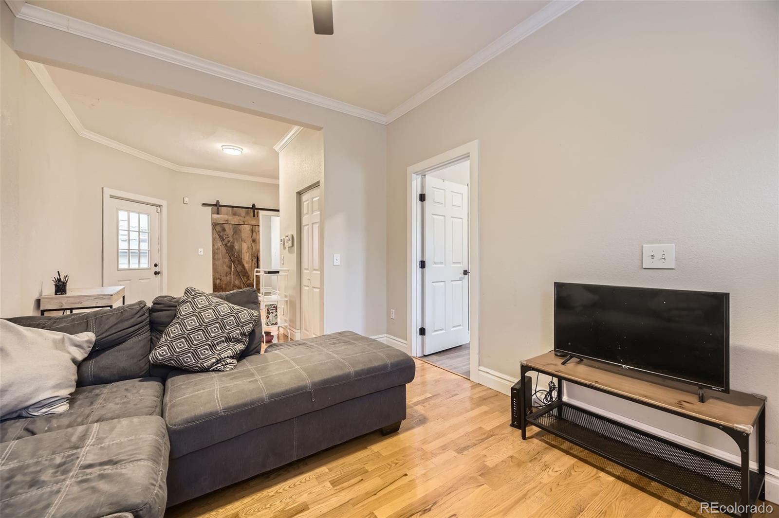 MLS Image #4 for 2490 w argyle place,denver, Colorado