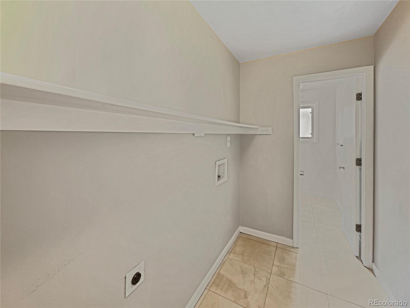 MLS Image #12 for 18945 e 45th avenue,denver, Colorado