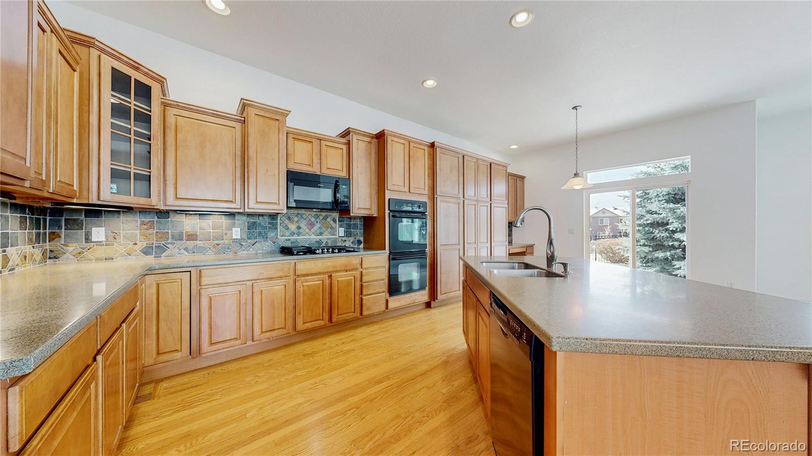 MLS Image #3 for 6544 s millbrook way,aurora, Colorado