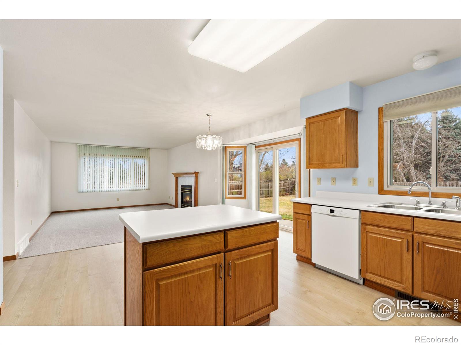 MLS Image #12 for 3914  century drive,fort collins, Colorado