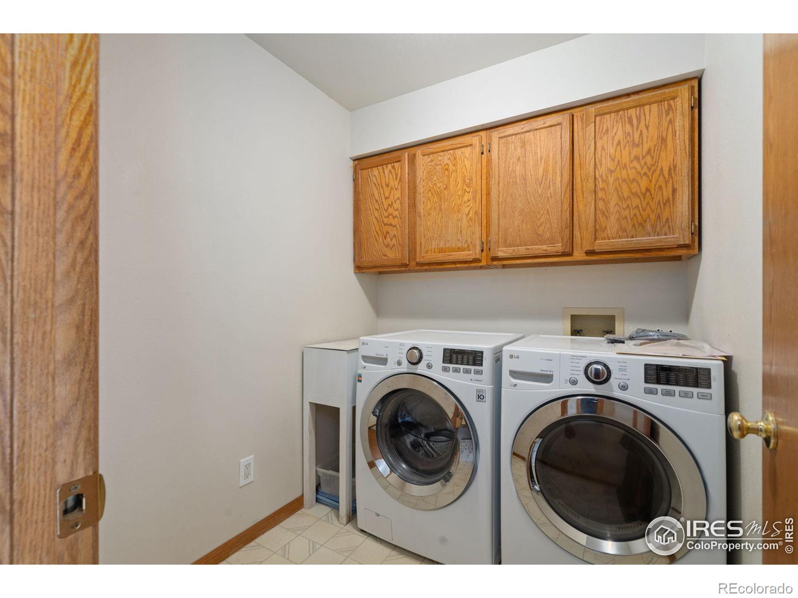 MLS Image #31 for 3914  century drive,fort collins, Colorado
