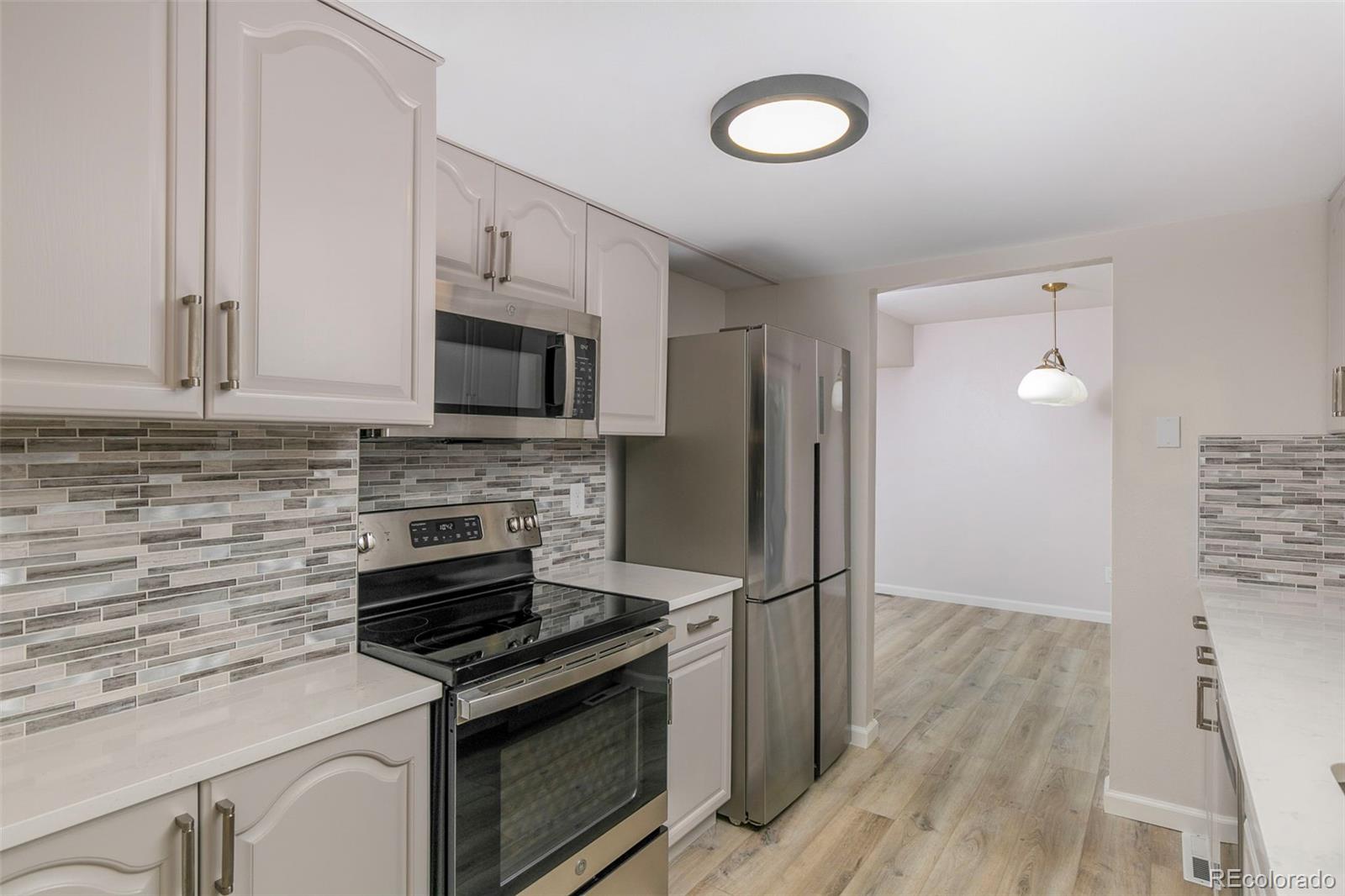 MLS Image #11 for 118  ponderosa street,broomfield, Colorado