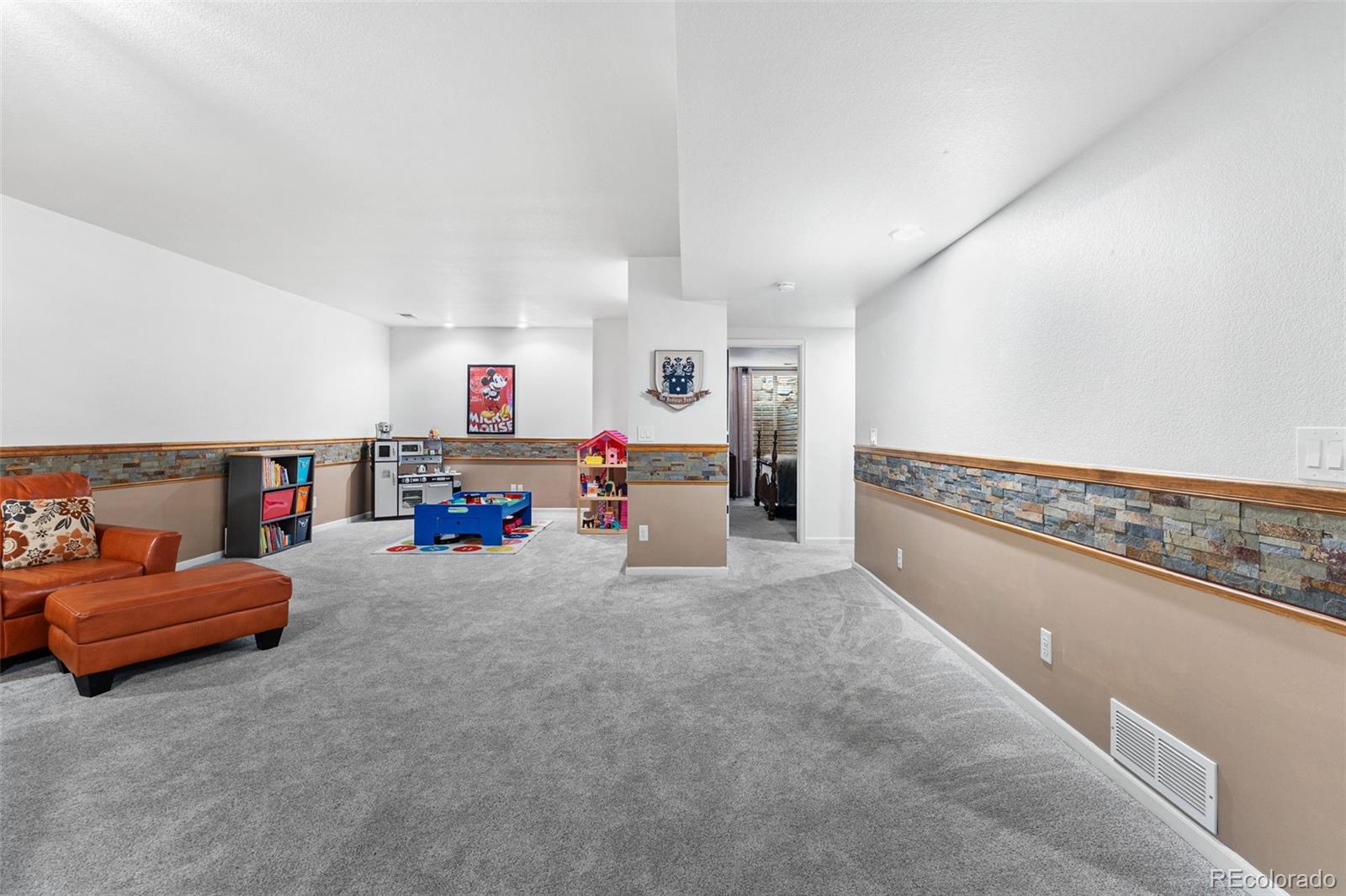 MLS Image #25 for 5231 s greens circle,littleton, Colorado