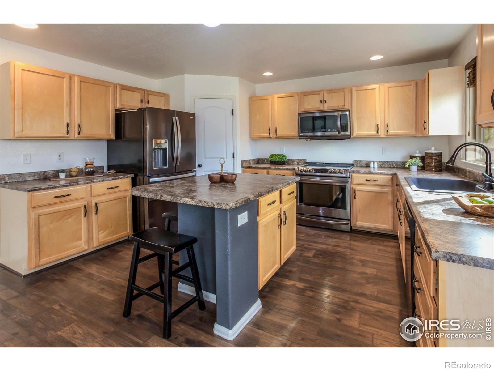 MLS Image #16 for 4191  woodlake lane,wellington, Colorado