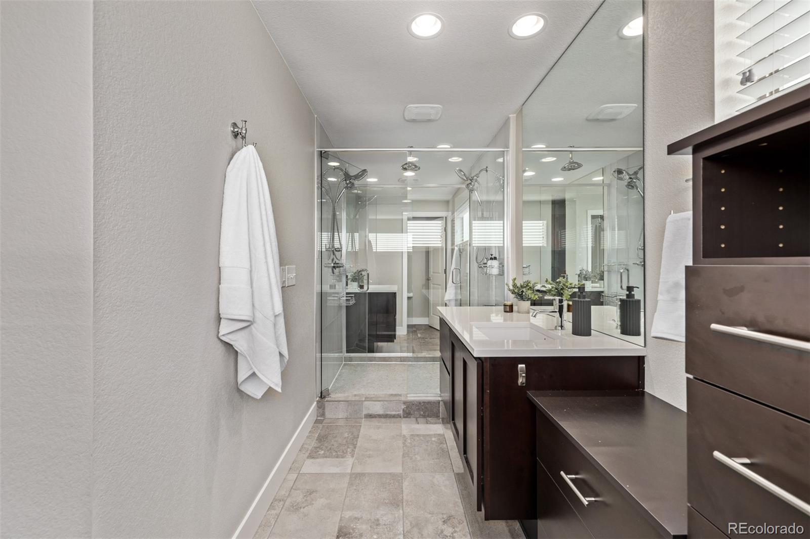 MLS Image #19 for 6660  fern drive,denver, Colorado
