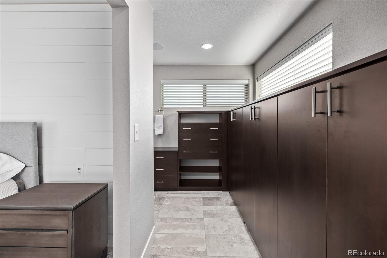 MLS Image #20 for 6660  fern drive,denver, Colorado