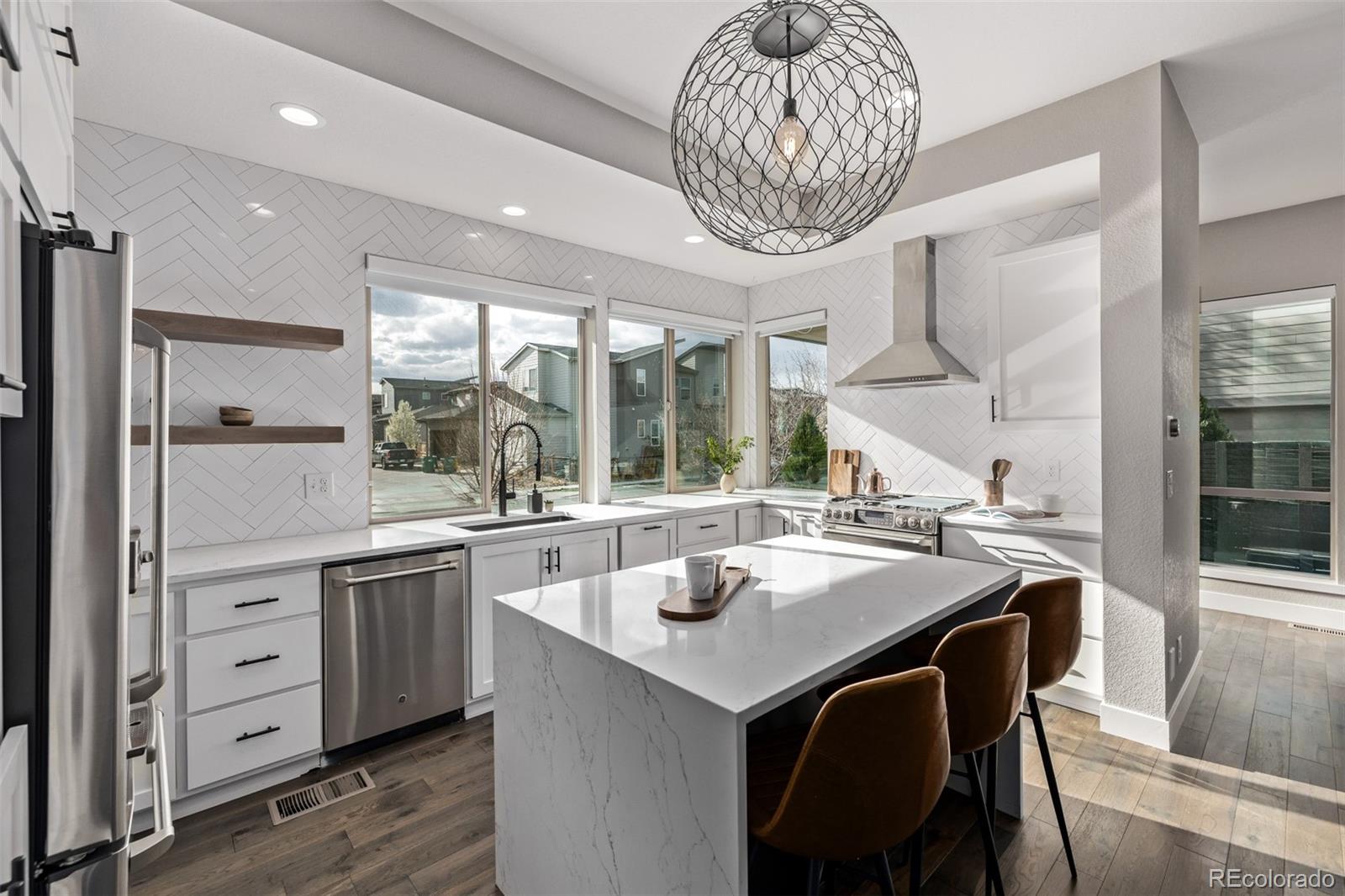 MLS Image #3 for 6660  fern drive,denver, Colorado