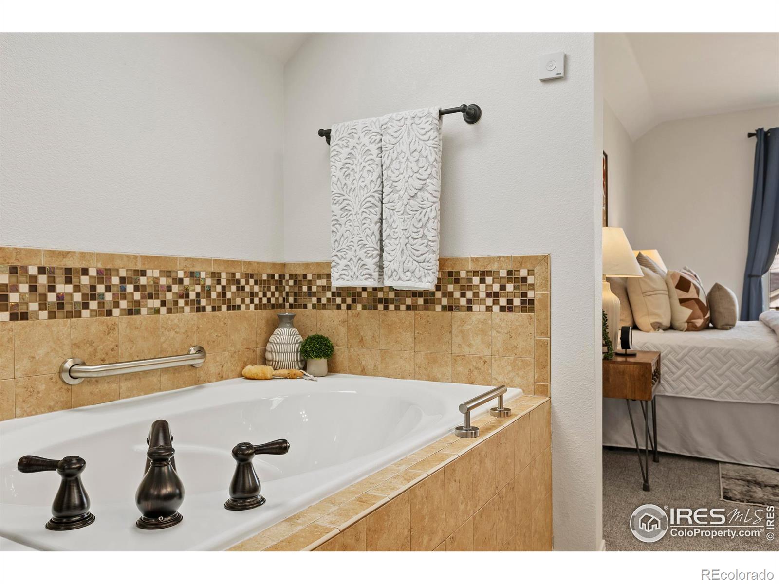 MLS Image #29 for 1827  prairie ridge drive,fort collins, Colorado