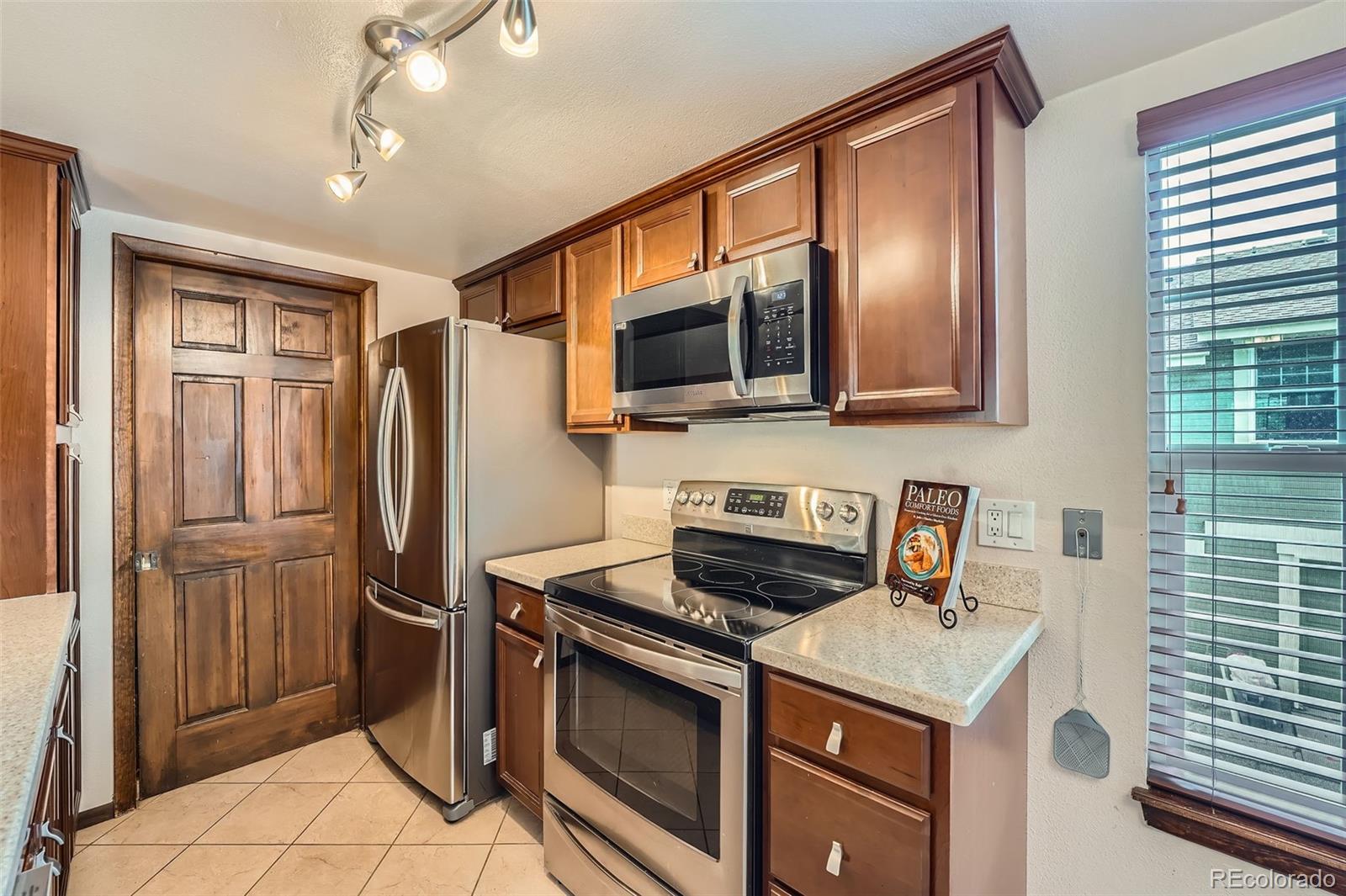 MLS Image #8 for 2090 s hannibal way,aurora, Colorado