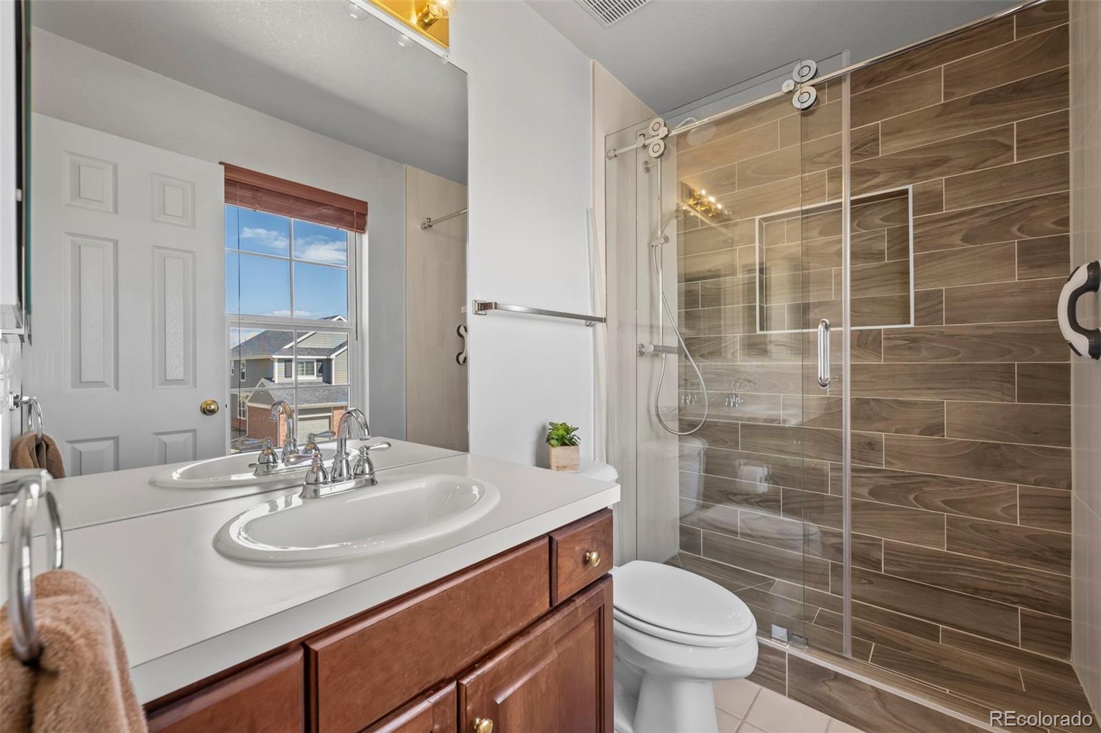 MLS Image #33 for 928  shadowstone drive,highlands ranch, Colorado