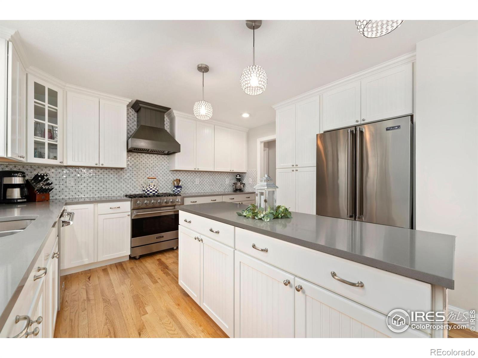 MLS Image #5 for 983  logan court,loveland, Colorado