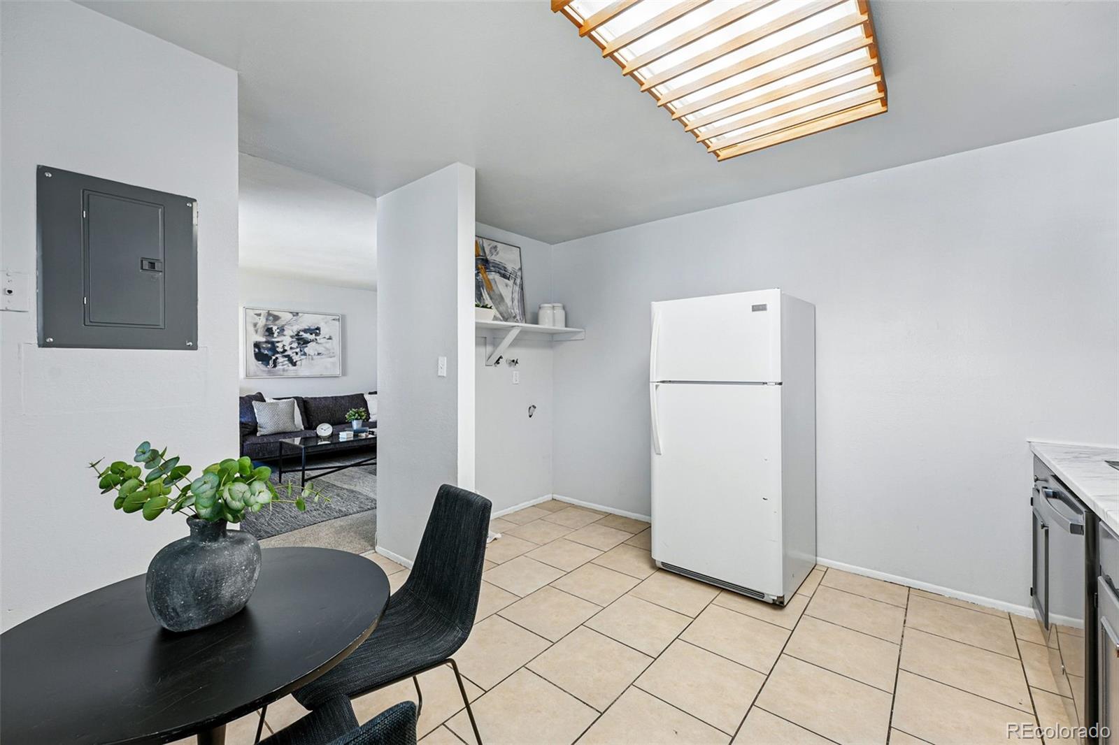 MLS Image #11 for 2595 s sheridan boulevard,denver, Colorado