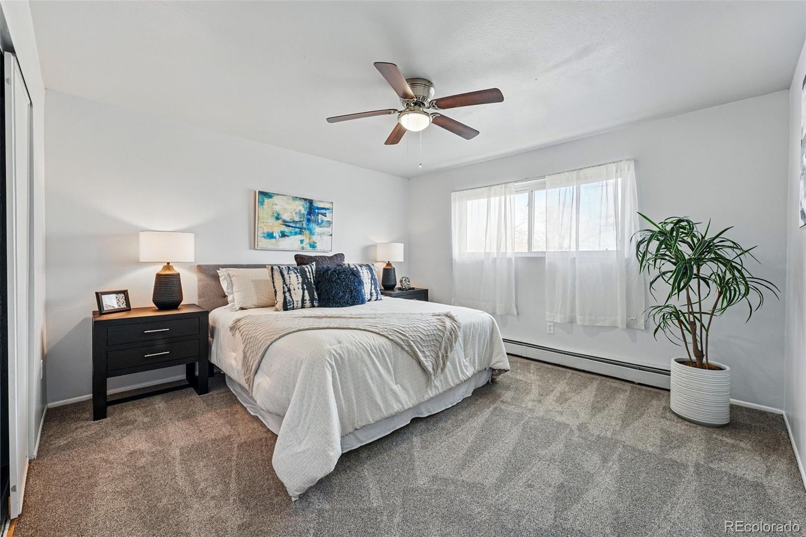 MLS Image #14 for 2595 s sheridan boulevard,denver, Colorado