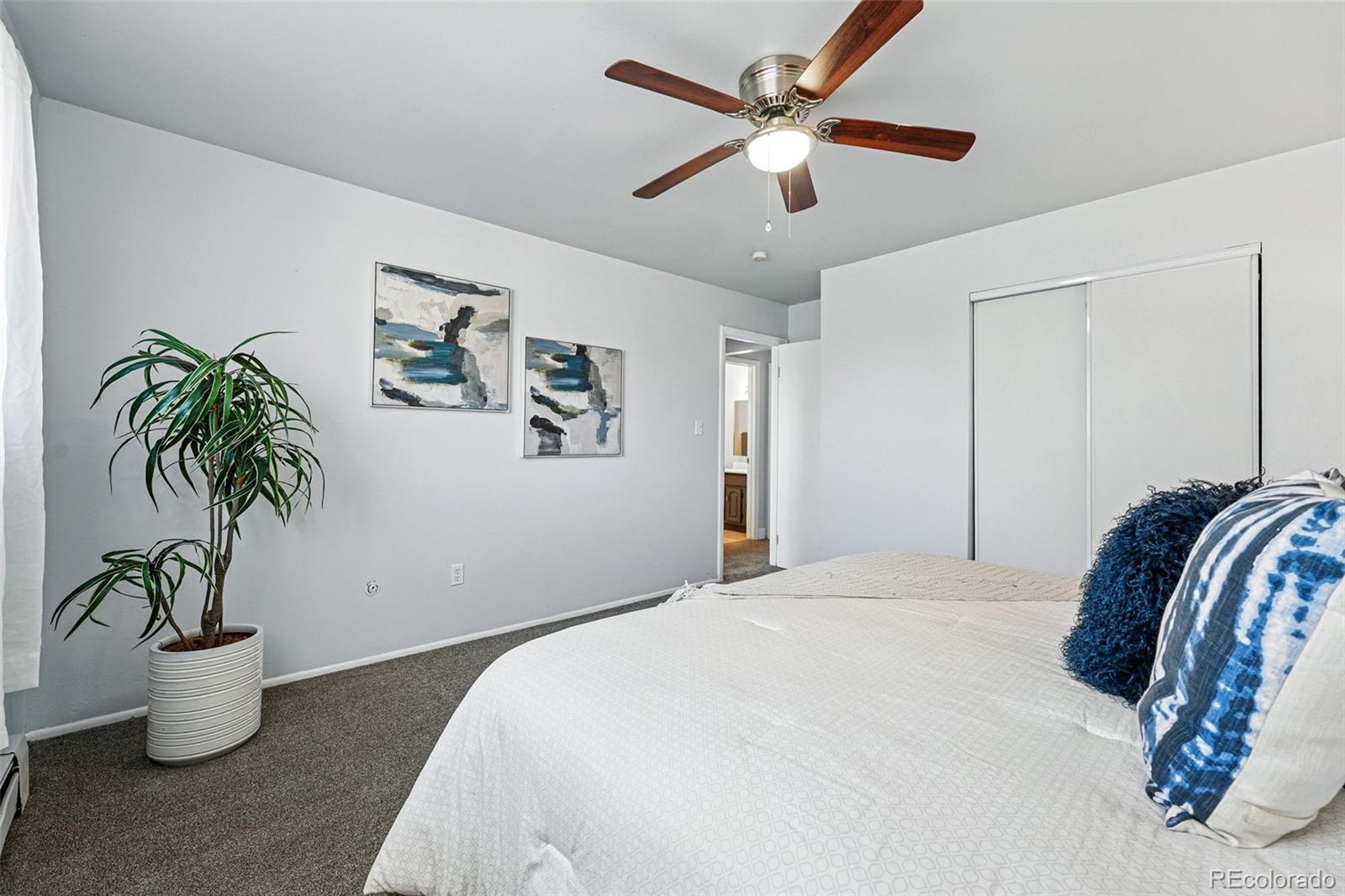 MLS Image #18 for 2595 s sheridan boulevard,denver, Colorado