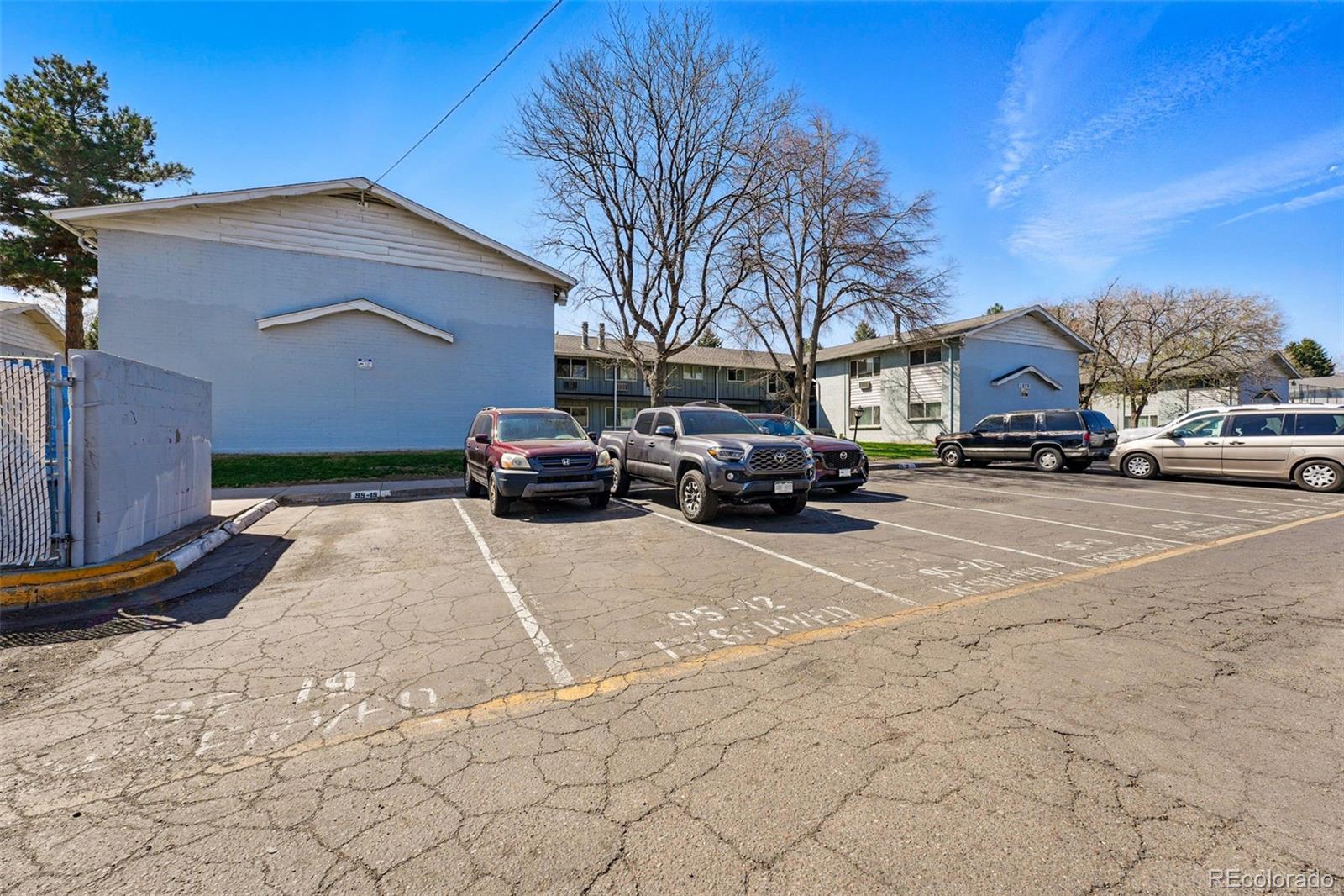 MLS Image #28 for 2595 s sheridan boulevard,denver, Colorado