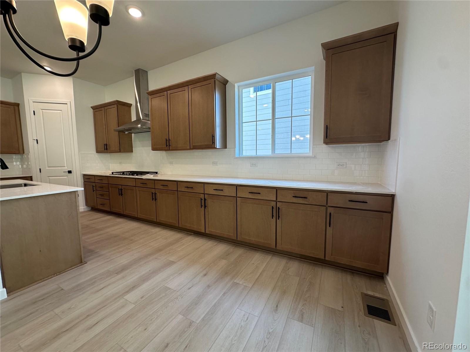MLS Image #4 for 4065  emerald shore drive,loveland, Colorado