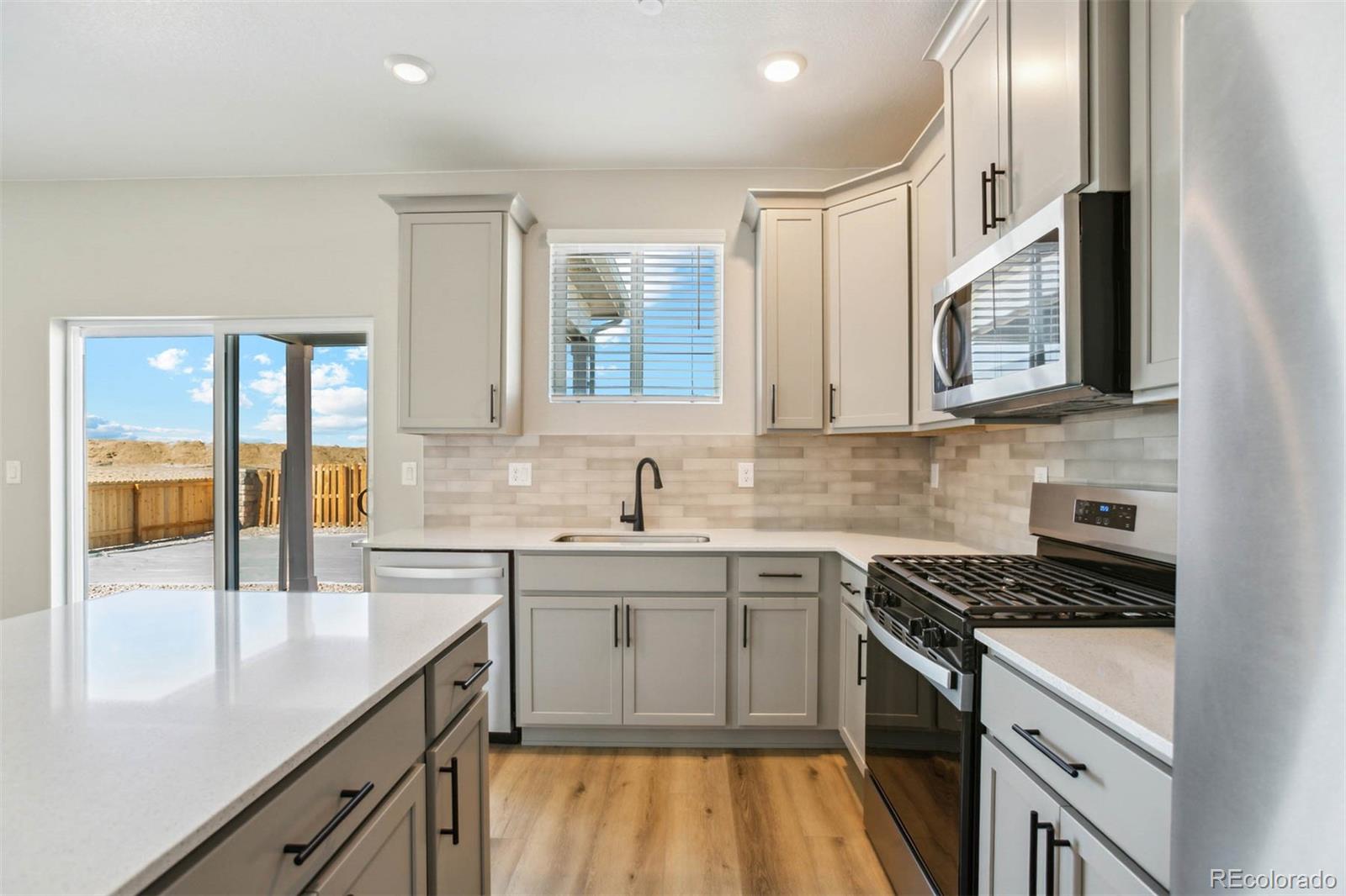 MLS Image #3 for 17883 e 94th place,commerce city, Colorado
