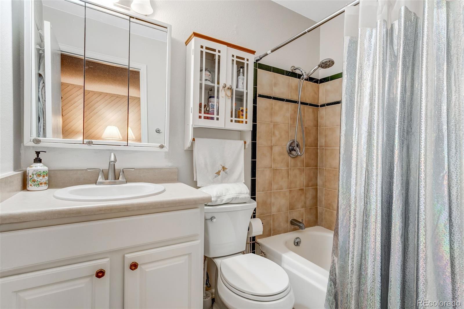 MLS Image #14 for 2145 s lewiston street,aurora, Colorado