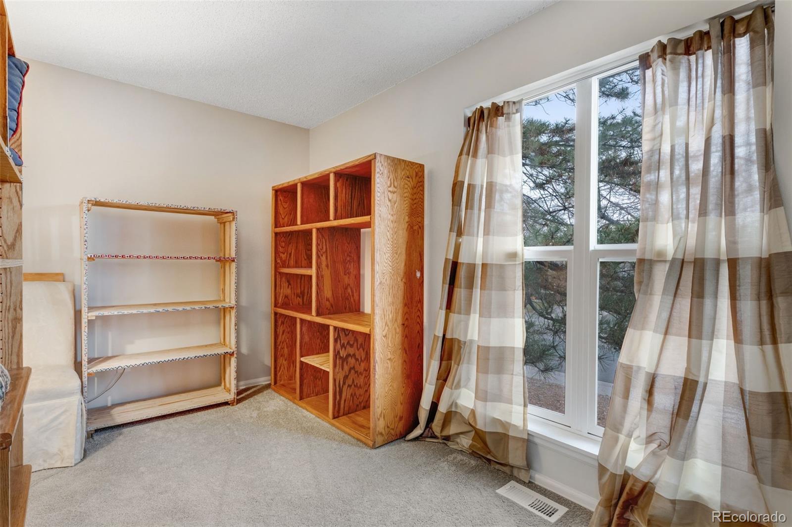 MLS Image #15 for 2145 s lewiston street,aurora, Colorado
