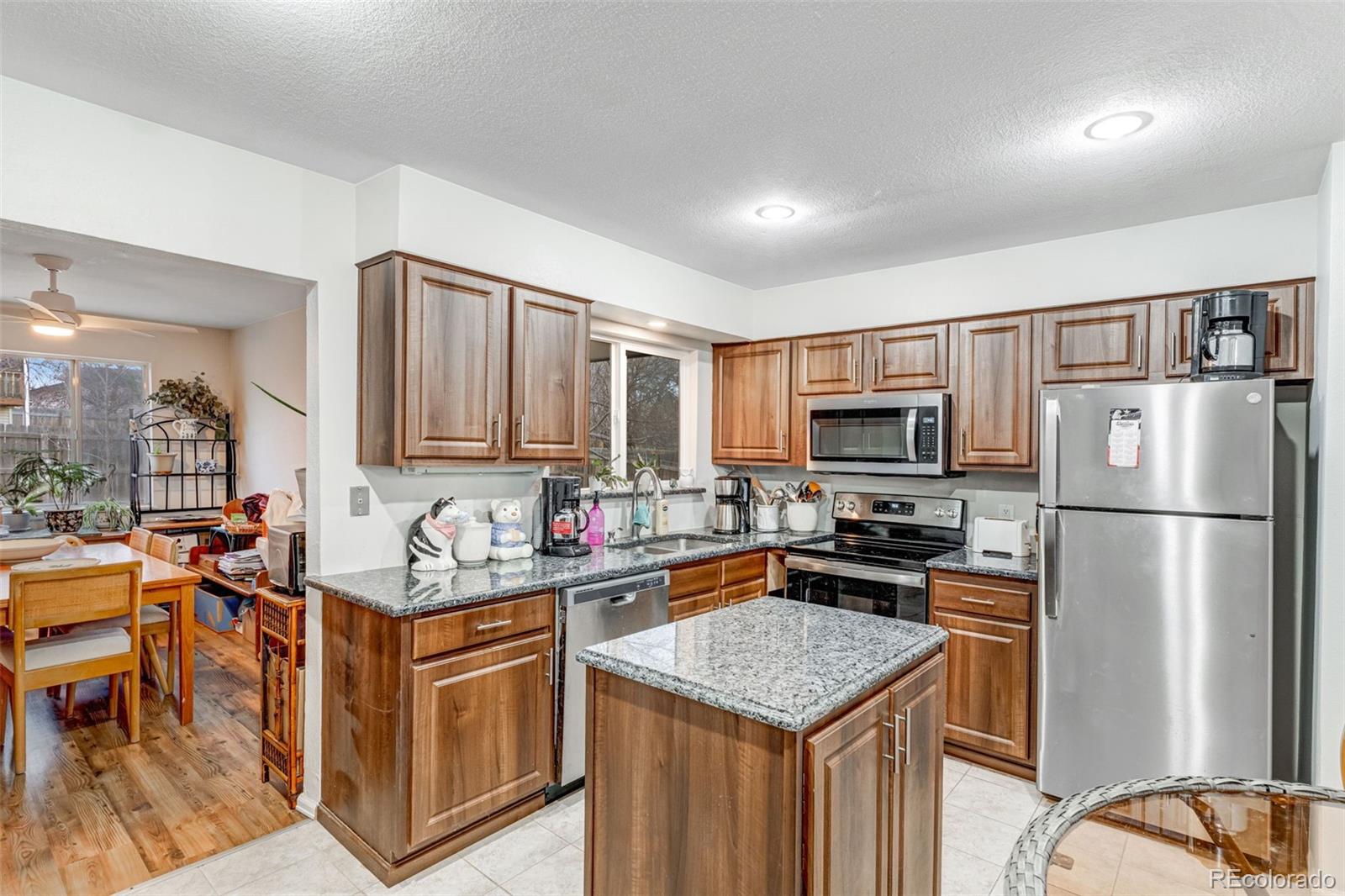 MLS Image #5 for 2145 s lewiston street,aurora, Colorado