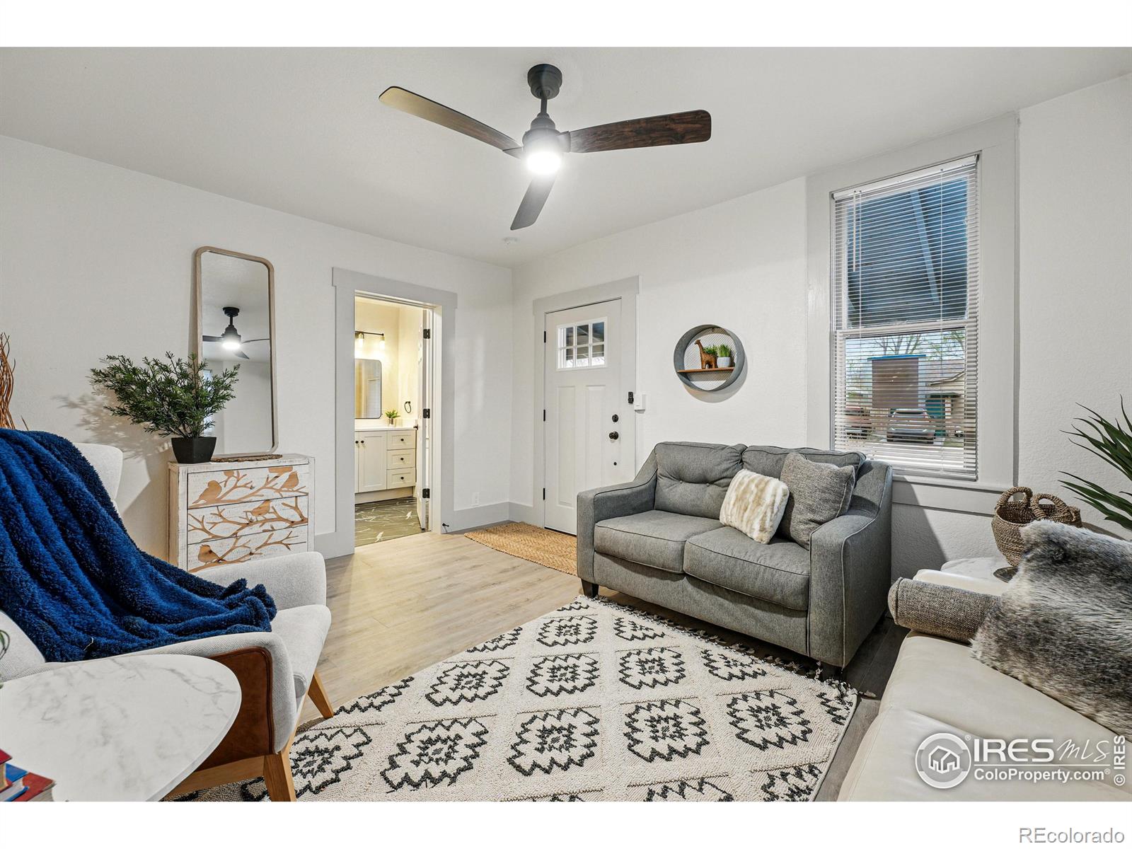MLS Image #6 for 153 w 2nd street,loveland, Colorado