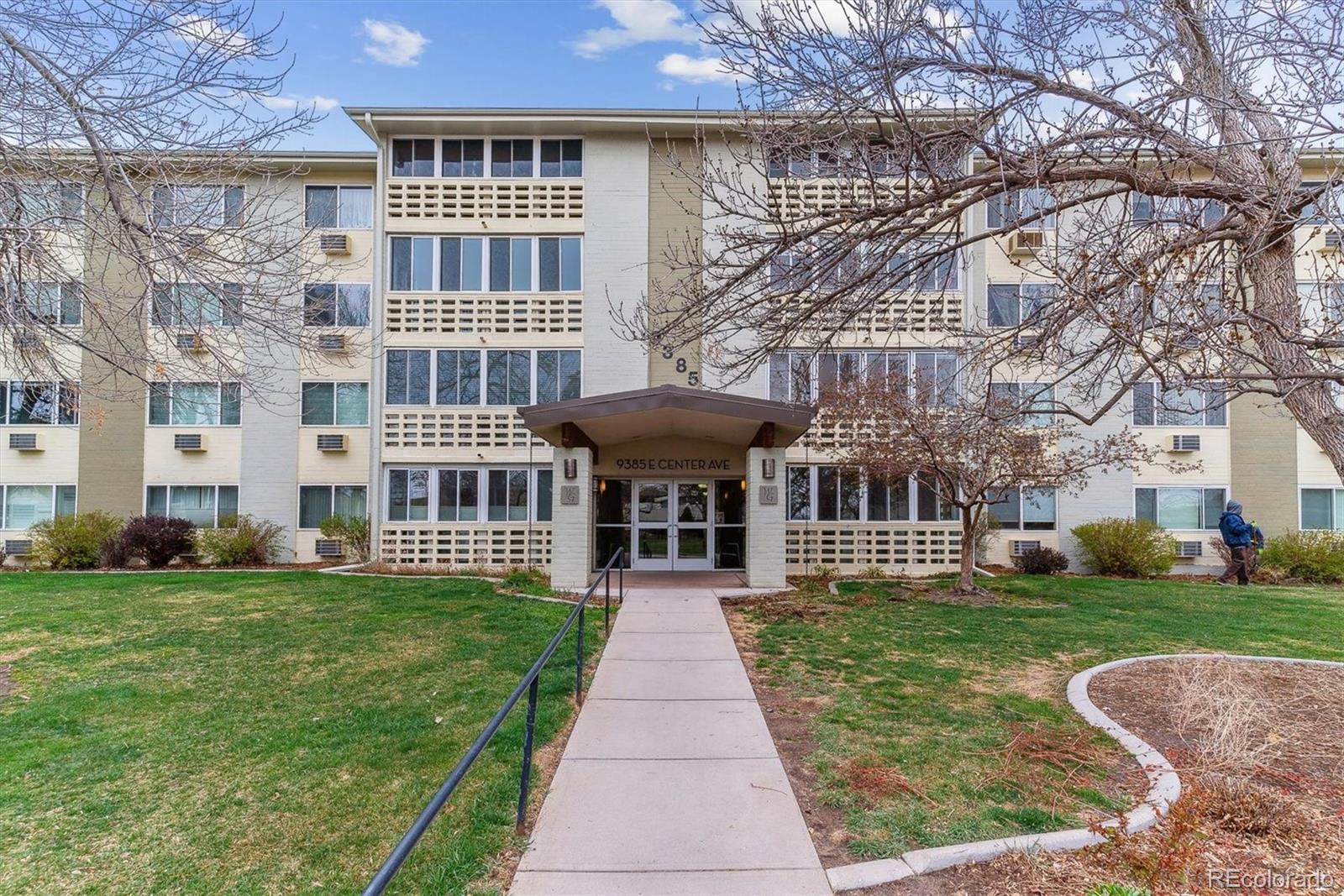 MLS Image #13 for 9385 e center avenue,denver, Colorado