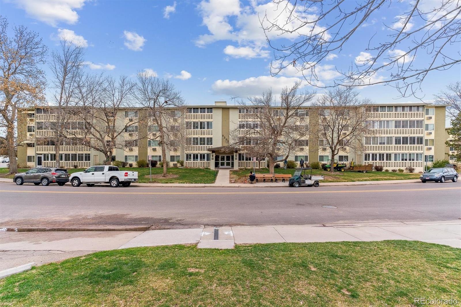 MLS Image #14 for 9385 e center avenue,denver, Colorado