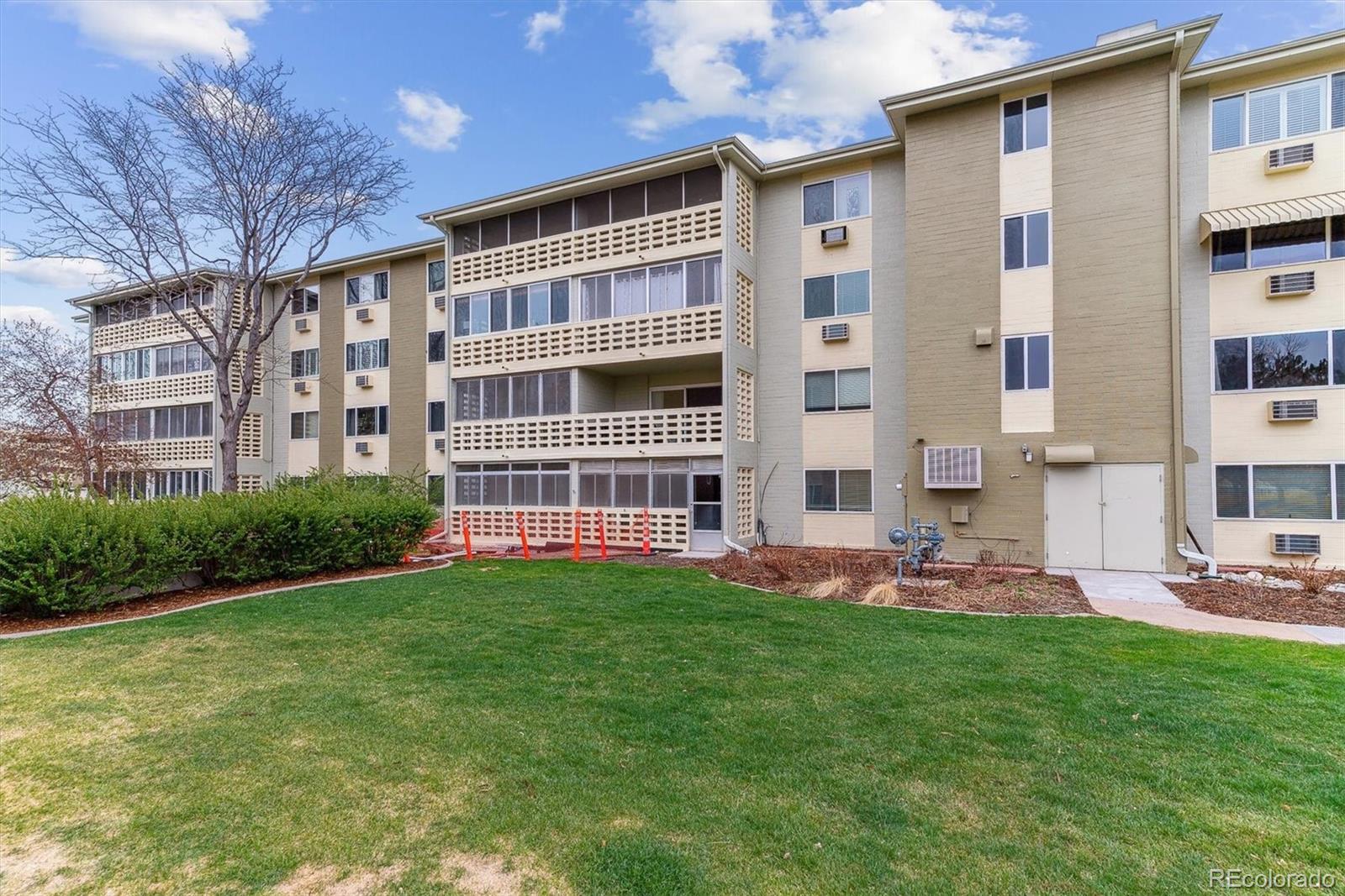 MLS Image #15 for 9385 e center avenue,denver, Colorado