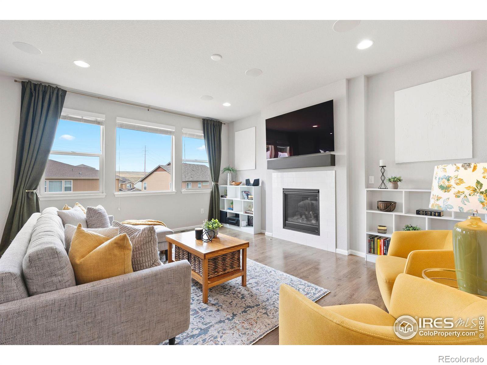 MLS Image #3 for 17949 w 94th drive,arvada, Colorado