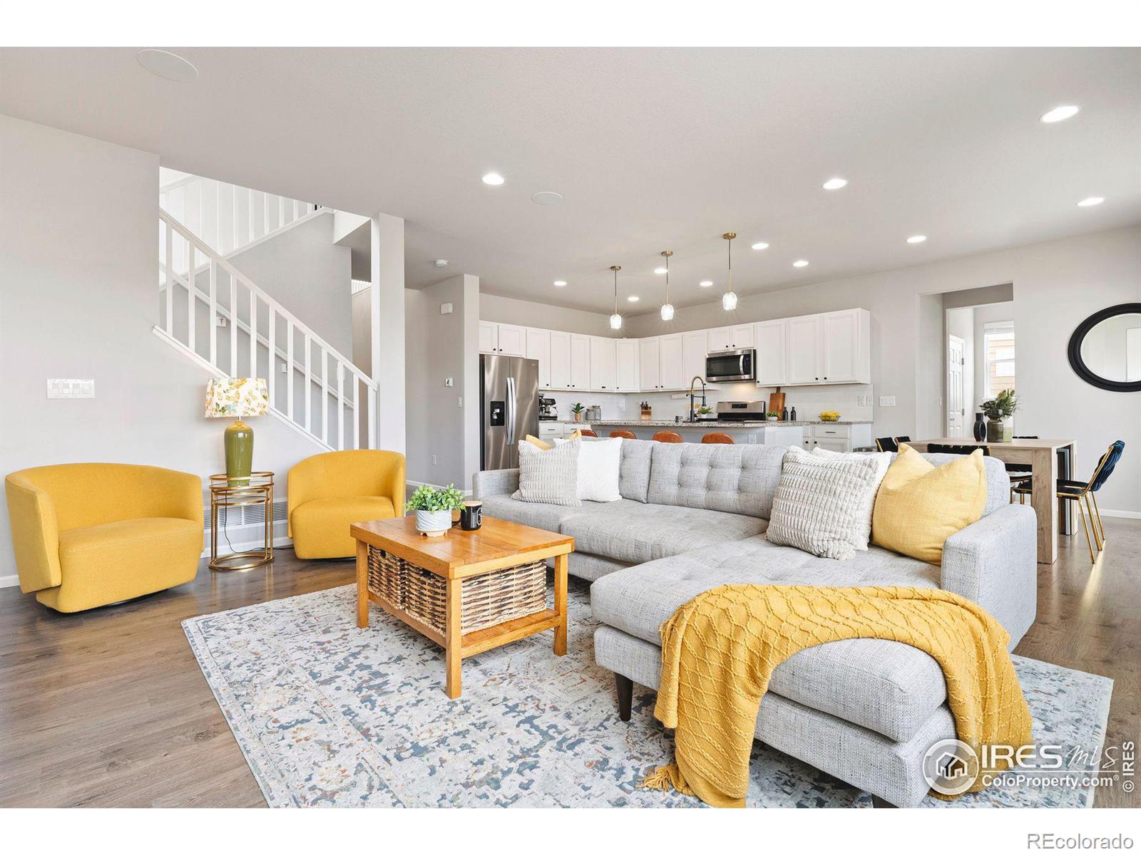 MLS Image #6 for 17949 w 94th drive,arvada, Colorado