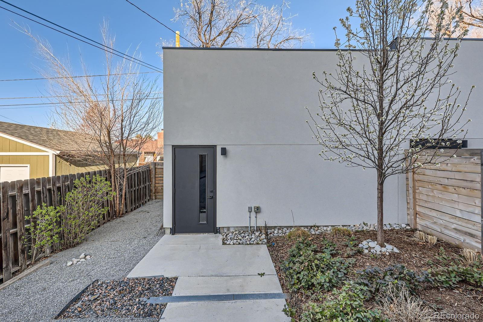 MLS Image #3 for 1660  utica street,denver, Colorado