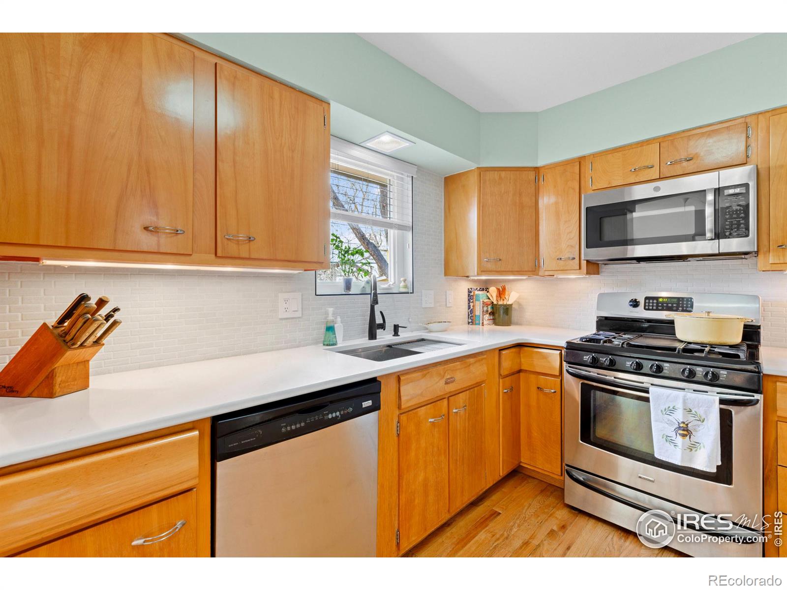 MLS Image #11 for 884  ithaca drive,boulder, Colorado