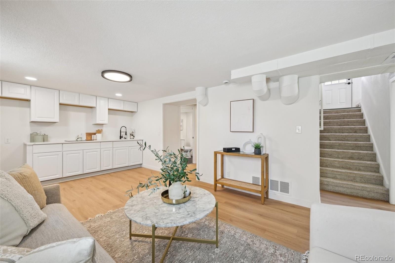 MLS Image #14 for 2293 s sherman street,denver, Colorado