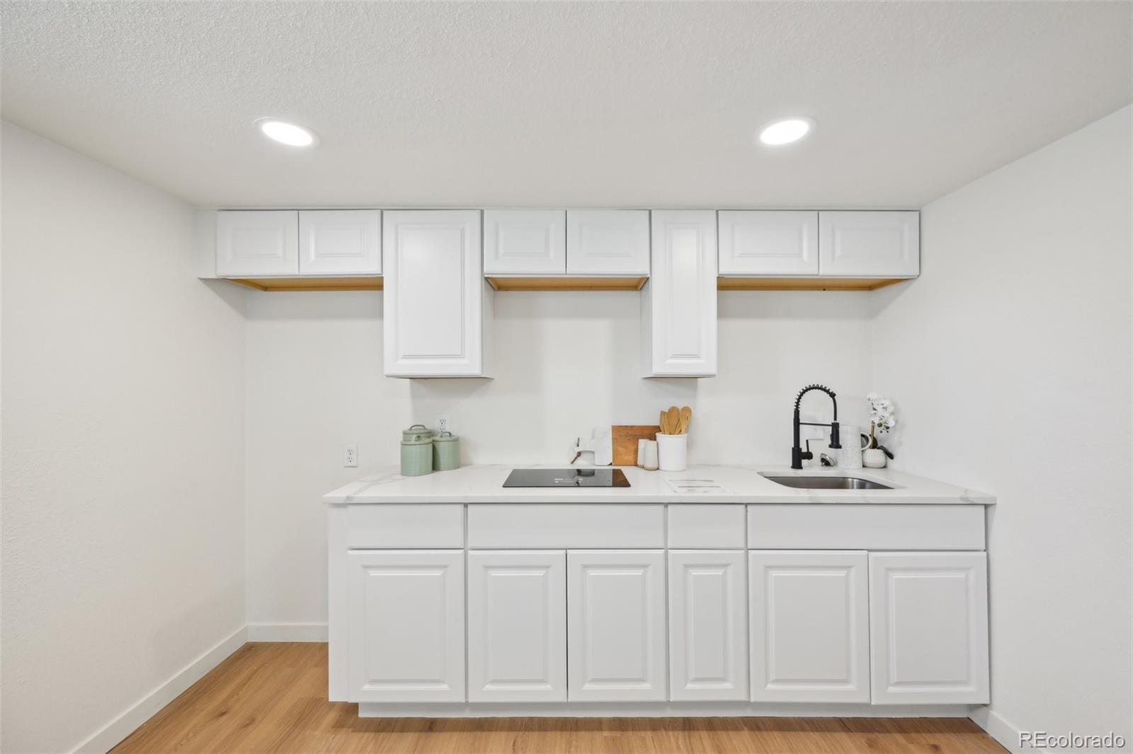 MLS Image #20 for 2293 s sherman street,denver, Colorado