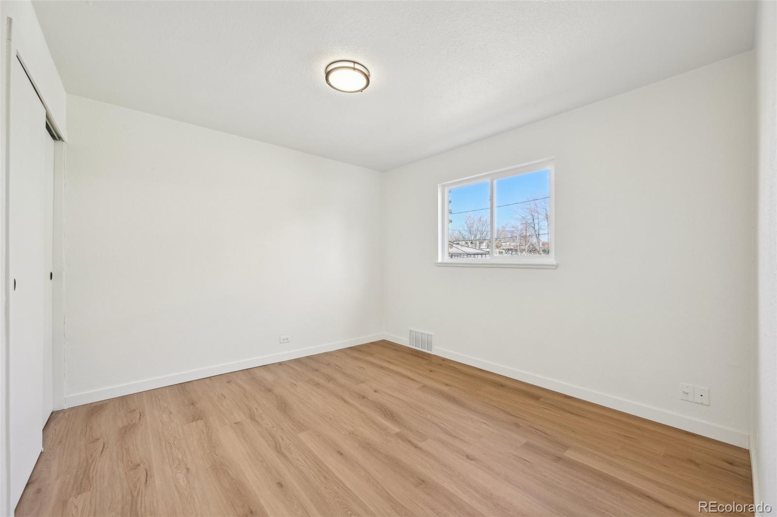 MLS Image #26 for 2293 s sherman street,denver, Colorado