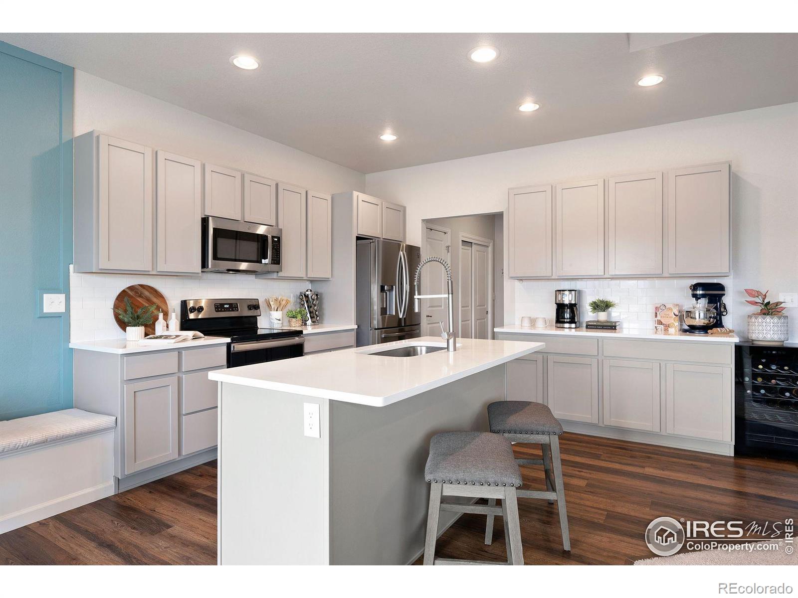 MLS Image #5 for 729 s depot drive,milliken, Colorado